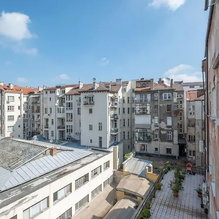 Aristocratic Elegant 2 Bdrm Spacious Center شقة صوفيا