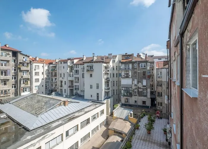 Aristocratic Elegant 2 Bdrm Spacious Center شقة صوفيا