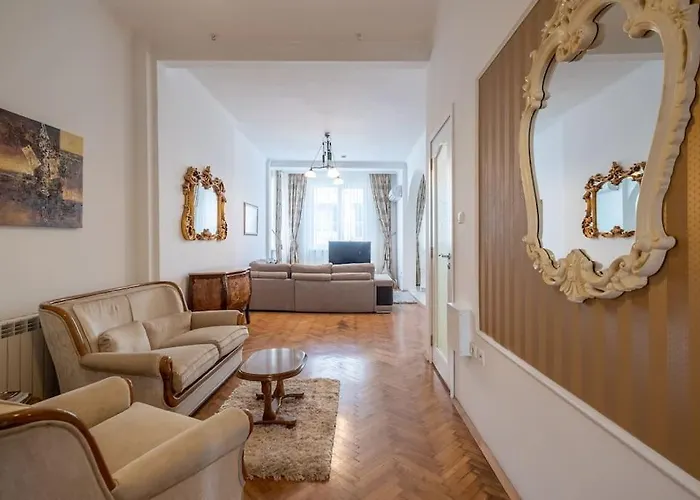 Apartmán Aristocratic Elegant 2 Bdrm Spacious Center Sofie