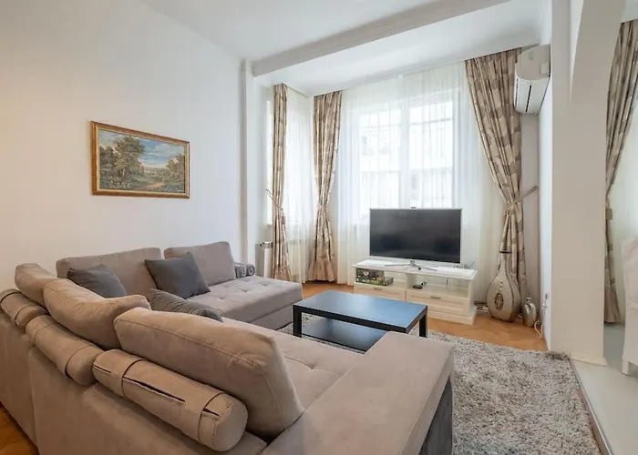 Aristocratic Elegant 2 Bdrm Spacious Center * Sofia