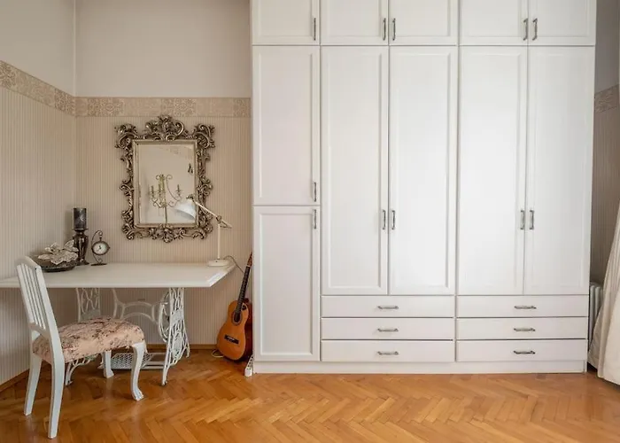 Aristocratic Elegant 2 Bdrm Spacious Center * Sofia