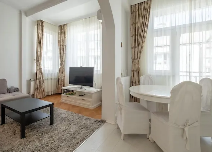 Aristocratic Elegant 2 Bdrm Spacious Center * Sofia